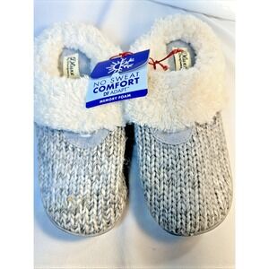 Womens Bed Slippers with Fur Dluxe by Dearfoams Memory Foam Size L / 9-10 NWT